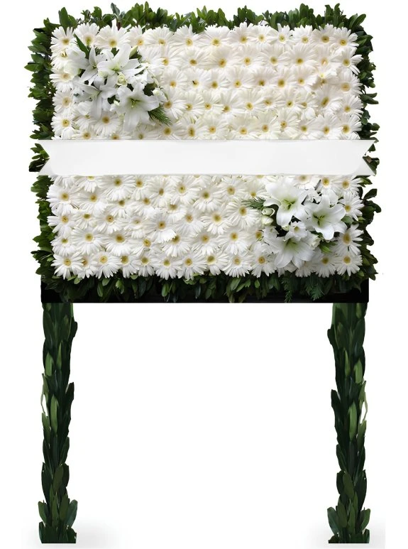 Panolu Gösterişli Çelenk